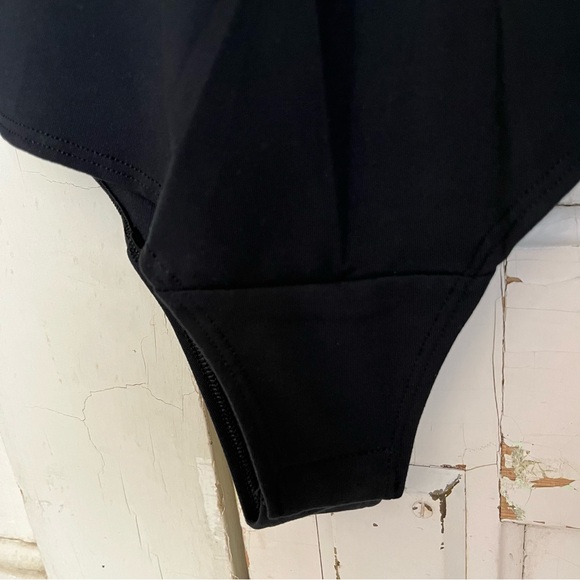 SPANX Suit Yourself Turtleneck Thong Bodysuit - Picture 8 of 13